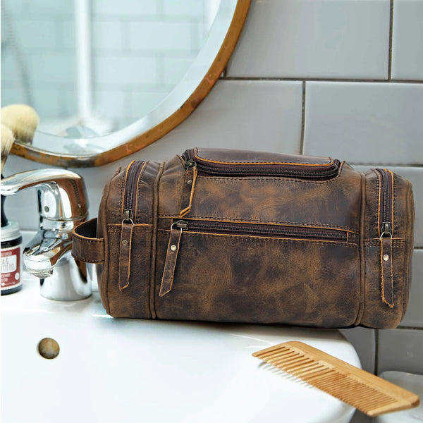 Lincoln Unisex Brown Leather Toiletry Bag